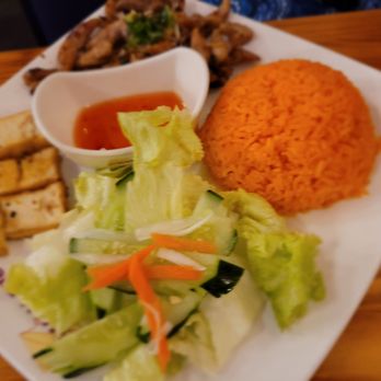 Mama Pho - Vietnamese Near Me - Honolulu, Hawaii Mama Pho - Vietnamese Near Me - Honolulu, Hawaii