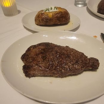 Del Frisco's Double Eagle Steakhouse - Prime Ribeye 16 oz - Steakhouses Near Me - Philadelphia, Pennsylvania Del Frisco's Double Eagle Steakhouse - Prime Ribeye 16 oz - Steakhouses Near Me - Philadelphia, Pennsylvania