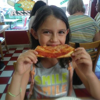 Tony's Pizza - My girls love Toni's slices the best. - Pizza Near Me - Boulder City, Nevada Tony's Pizza - My girls love Toni's slices the best. - Pizza Near Me - Boulder City, Nevada