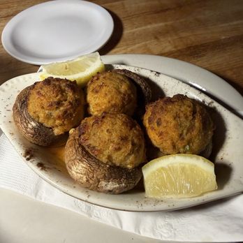 Smuggler's Cove - CRAB STUFFED MUSHROOMS - New American Near Me - Tannersville, Pennsylvania Smuggler's Cove - CRAB STUFFED MUSHROOMS - New American Near Me - Tannersville, Pennsylvania