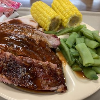 Texas Smokehouse Bar-B-Que - 2 meat combo plate - Barbeque Near Me - Richardson, Texas Texas Smokehouse Bar-B-Que - 2 meat combo plate - Barbeque Near Me - Richardson, Texas