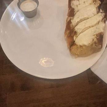 ZA - Soggy garlic bread - Pizza Near Me - Elm Grove, Wisconsin ZA - Soggy garlic bread - Pizza Near Me - Elm Grove, Wisconsin