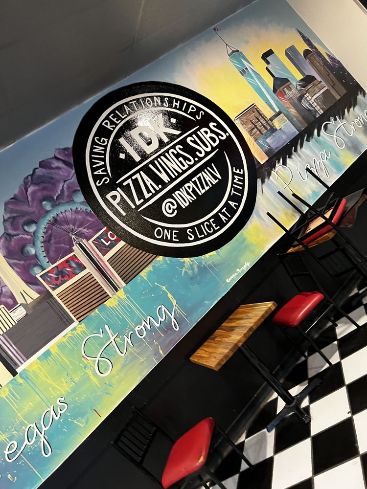 IDK NY Pizza Chicken & Calzones