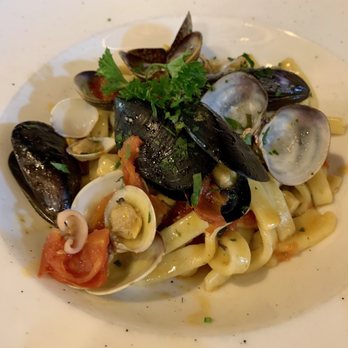 L'Abside - Seafood pasta - Italian Near Me - Amalfi, SA
