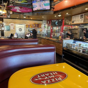Pizza My Heart - Authentic restaurant design - Pizza Near Me - Walnut Creek, California