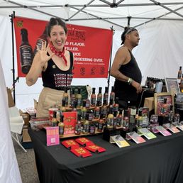 Friendliest hot sauce booth!