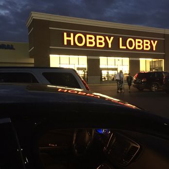 Hobby Lobby - Entrance - Home Decor Near Me - Harrisonburg, Virginia