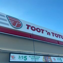 Toot'n Totum