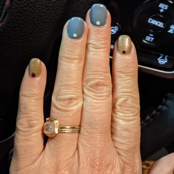 Paradise Nails - Gel polish with dot detail. - Nail Salons Near Me - Madison, Wisconsin