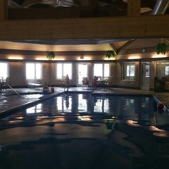 Pine Mountain Golf & Ski Resort - Pine Mountain Resort Pool, Hot Tub, and Sauna - Ski Resorts Near Me - Iron Mountain, Michigan
