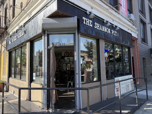 The Shannon Pot by null