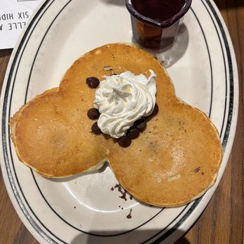 Mimi's Cafe - Chocolate chip kids pancakes - Breakfast & Brunch Near Me - Anaheim, California Mimi's Cafe - Chocolate chip kids pancakes - Breakfast & Brunch Near Me - Anaheim, California