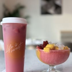 Mango Mango Dessert - Strawberry and Guava Tea