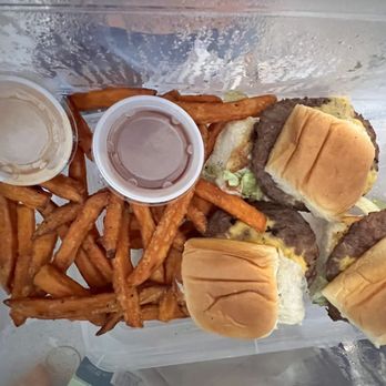Kona Grill - Riverton - The adult sized slider plate, asked for sweet potato fries, buns, meat & cheese... NO condiments or lettuce/onions. - Bars Near Me - Riverton, Utah Kona Grill - Riverton - The adult sized slider plate, asked for sweet potato fries, buns, meat & cheese... NO condiments or lettuce/onions. - Bars Near Me - Riverton, Utah