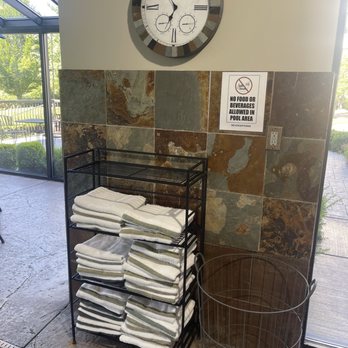 Oxford Suites Spokane - Towels are available at the pool - Hotels Near Me - Spokane, Washington Oxford Suites Spokane - Towels are available at the pool - Hotels Near Me - Spokane, Washington