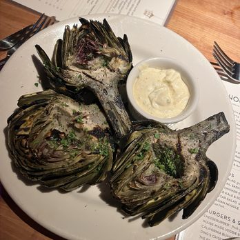 Houston's Restaurant - Artichoke Appitizer - Steakhouses Near Me - Pasadena, California