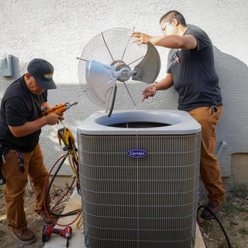 Honeycomb Heating and Cooling - Performing a tuneup and maintenance. - Heating & Air Conditioning/HVAC Near Me - San Antonio, Texas Honeycomb Heating and Cooling - Performing a tuneup and maintenance. - Heating & Air Conditioning/HVAC Near Me - San Antonio, Texas