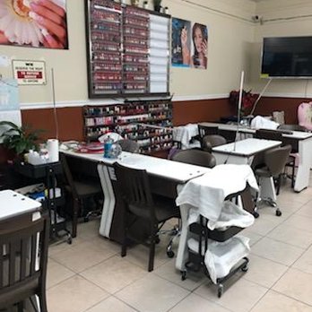 3 Little Nails  - Waxing Near Me - Montclair, California