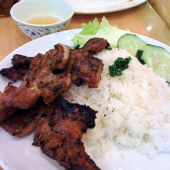Pho Hoang - Vietnamese pork chop over rice - Vietnamese Near Me - Flushing, New York Pho Hoang - Vietnamese pork chop over rice - Vietnamese Near Me - Flushing, New York
