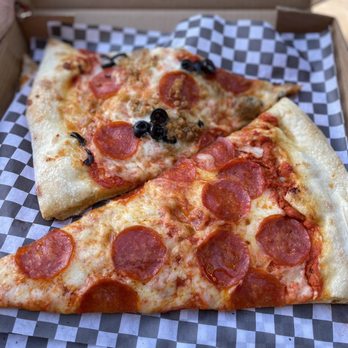Atlas Pizza