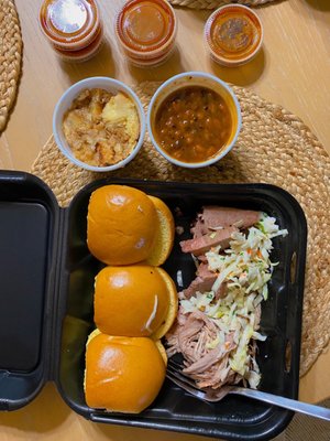 4 Rivers Smokehouse by null