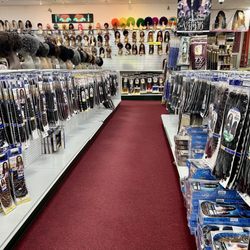 Joyce's Beauty Supply - Inside