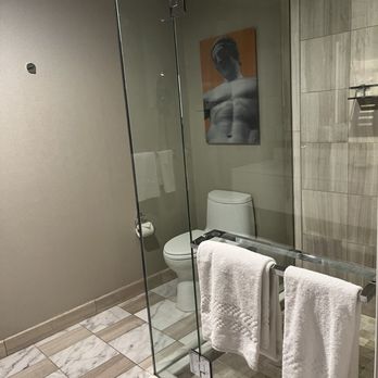 Caesars Palace - Bathroom - Hotels Near Me - Las Vegas, Nevada Caesars Palace - Bathroom - Hotels Near Me - Las Vegas, Nevada