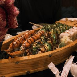 UMI Sushi - Dragon Sushi Boat