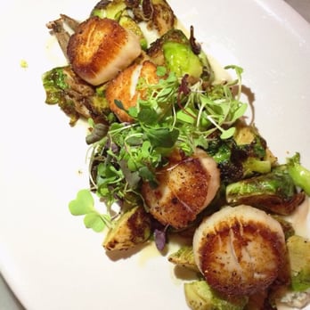 Neptune Oyster - THESE scallops. - Seafood Near Me - Boston, Massachusetts