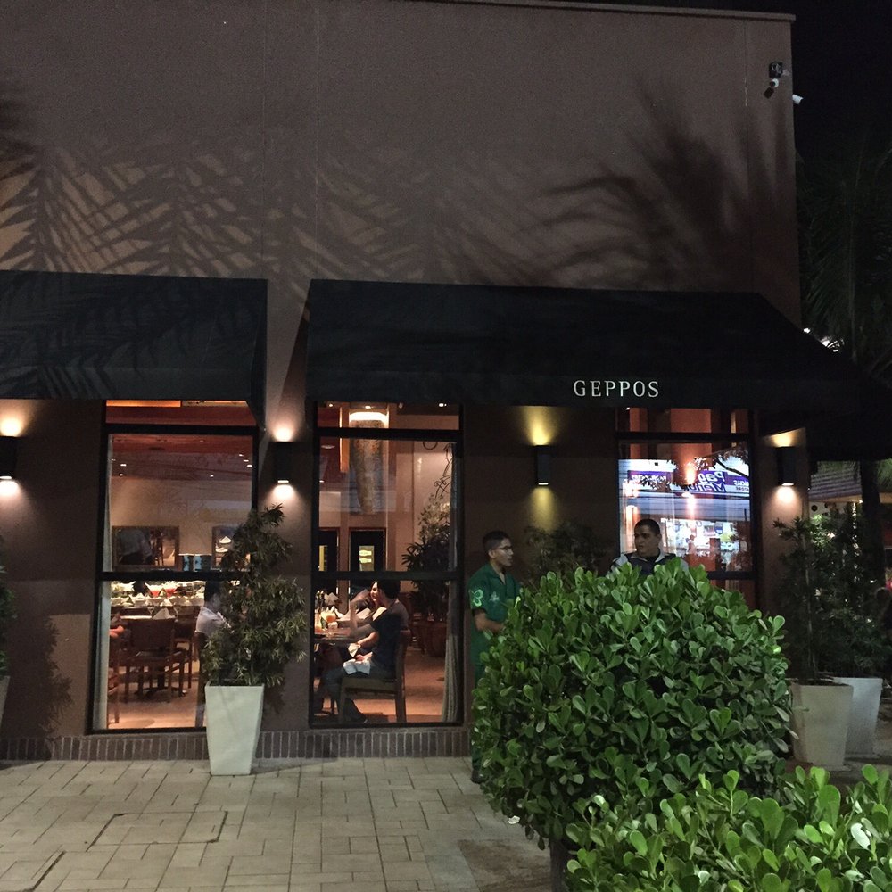 Geppos Restaurante - The restaurant - Italian Near Me - Fortaleza, CE