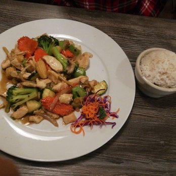 Thai Recipe Bistro - Ginger Chicken - Thai Near Me - Phoenix, Arizona