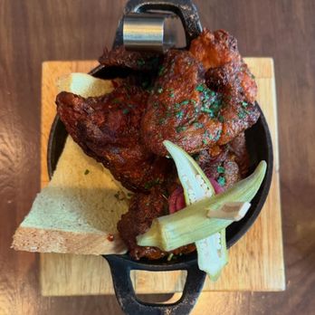 Yardbird Table & Bar - Nashville Hot Chicken - New American Near Me - Chicago, Illinois