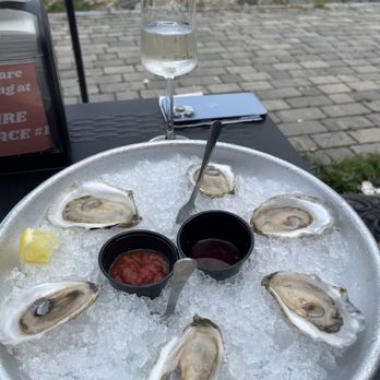 OystHERS Raw Bar & Bubbly - Live/Raw Food Near Me - Bath, Maine