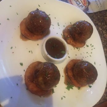 Bartman - Bolinho de rabada com açafrão - Dive Bars Near Me - Rio de Janeiro, RJ Bartman - Bolinho de rabada com açafrão - Dive Bars Near Me - Rio de Janeiro, RJ
