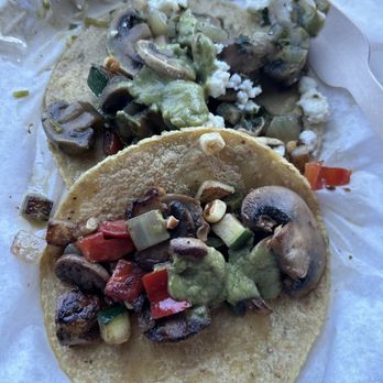 Guisados - Seafood Near Me - Hermosa Beach, California Guisados - Seafood Near Me - Hermosa Beach, California
