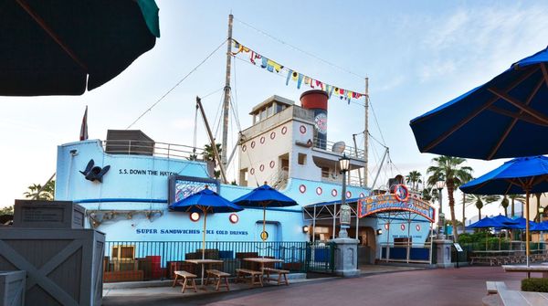 Dockside Diner by null