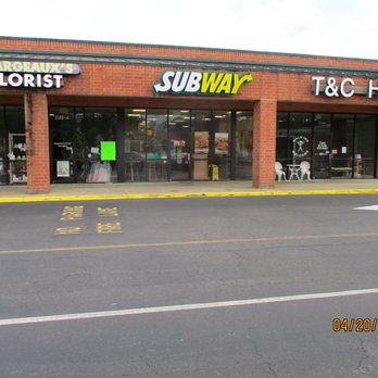 Subway - Subway / Quinton: Storefront. - Fast Food Near Me - Quinton, Virginia Subway - Subway / Quinton: Storefront. - Fast Food Near Me - Quinton, Virginia