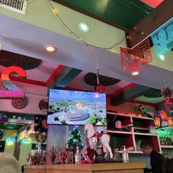Los Caballeros - Decor