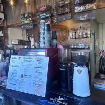 Barista Del Barrio - Counter - Coffee & Tea Near Me - Tucson, Arizona