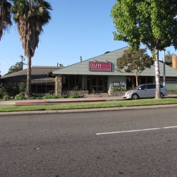 Dish - The outside of Dish - American Near Me - La Canada Flintridge, California
