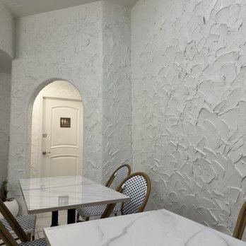 Milldang - seating, bathroom area - Bakeries Near Me - Santa Clara, California