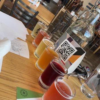 Ash & Elm Cider - Cider flight - Cideries Near Me - Indianapolis, Indiana Ash & Elm Cider - Cider flight - Cideries Near Me - Indianapolis, Indiana