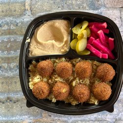 Georgie's Mediterranean Cuisine - Falafel Plate