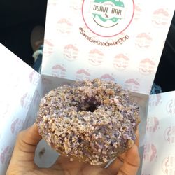Tiajuana Donut Bar - Blueberry cake donut (veggie)