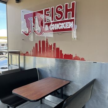 JJ Fish & Chicken - Signage - Chicken Shop Near Me - Houston, Texas