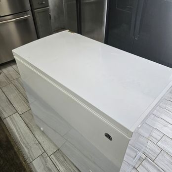 The Washing Machine Man - Deep Freezer - Appliances & Repair Near Me - Milwaukee, Wisconsin The Washing Machine Man - Deep Freezer - Appliances & Repair Near Me - Milwaukee, Wisconsin