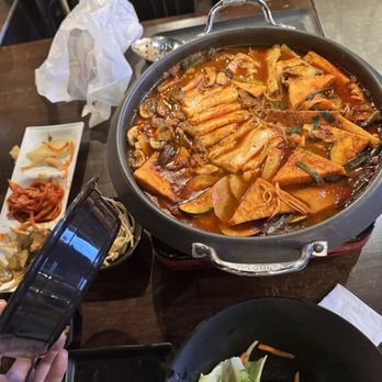 Soondol Tofu House - Korean Near Me - Los Angeles, California Soondol Tofu House - Korean Near Me - Los Angeles, California