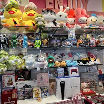 Claw & Kitty - Arcades Near Me - Markham, Ontario Claw & Kitty - Arcades Near Me - Markham, Ontario