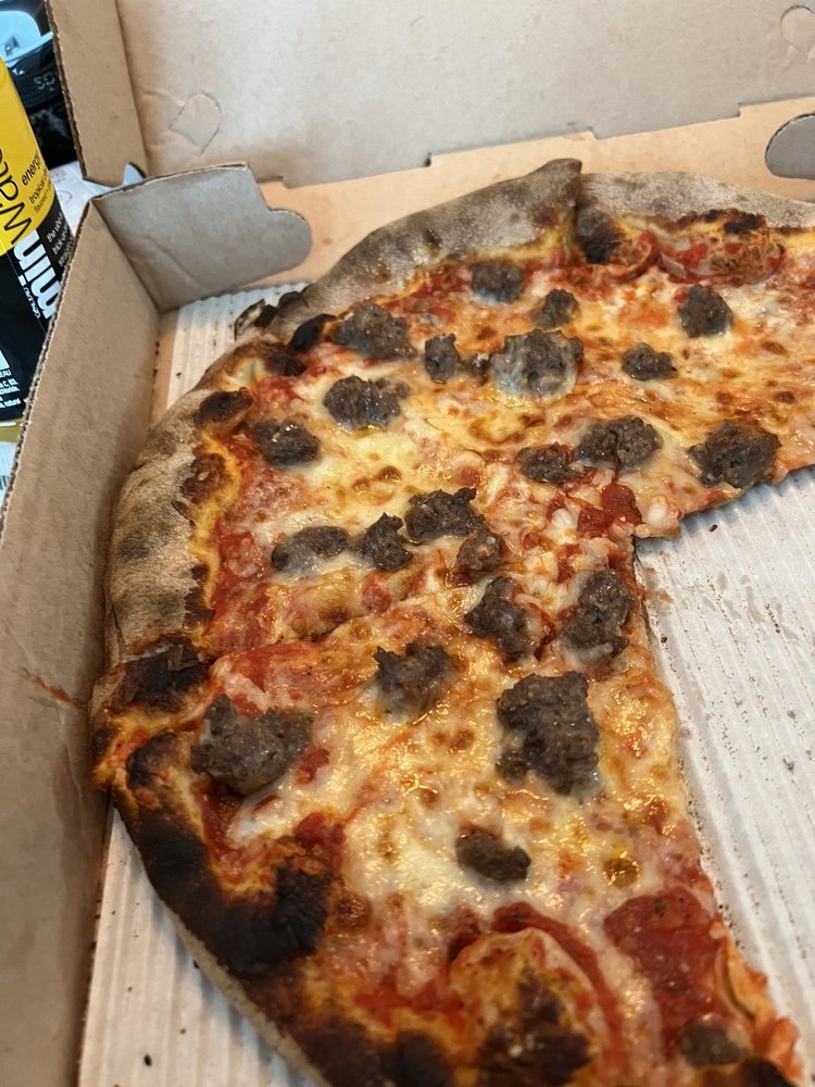 VIVALDI’S PIZZA Updated March 2025 21 Photos & 44 Reviews 832 Queen St, Southington