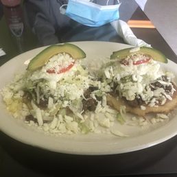 Sopes! Sopes!
